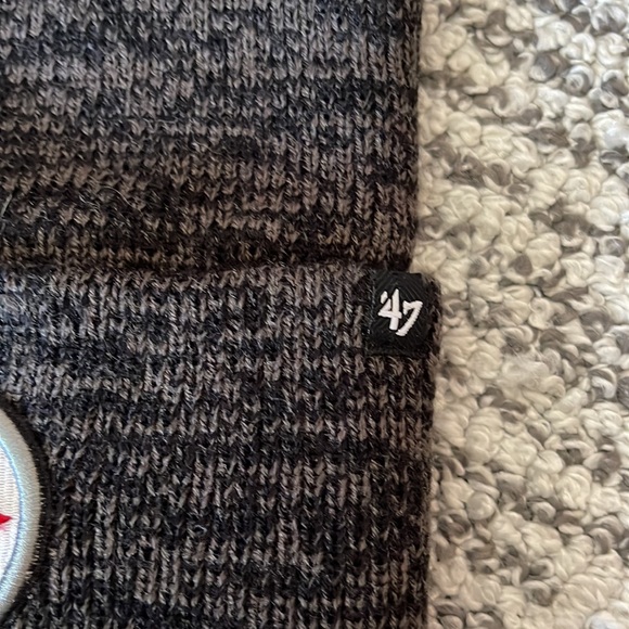 Steelers NFL 47Brand Adult Sized Beanie - Picture 3 of 4